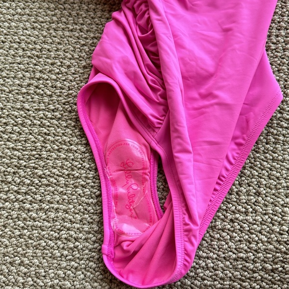 NWT size 4 Lilly Pulitzer swimsuit - Picture 4 of 5